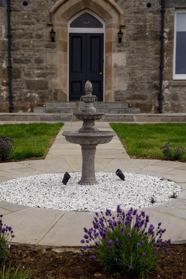 House Of Juniper - Luxury Accessible * Broadford (Isle of Skye)