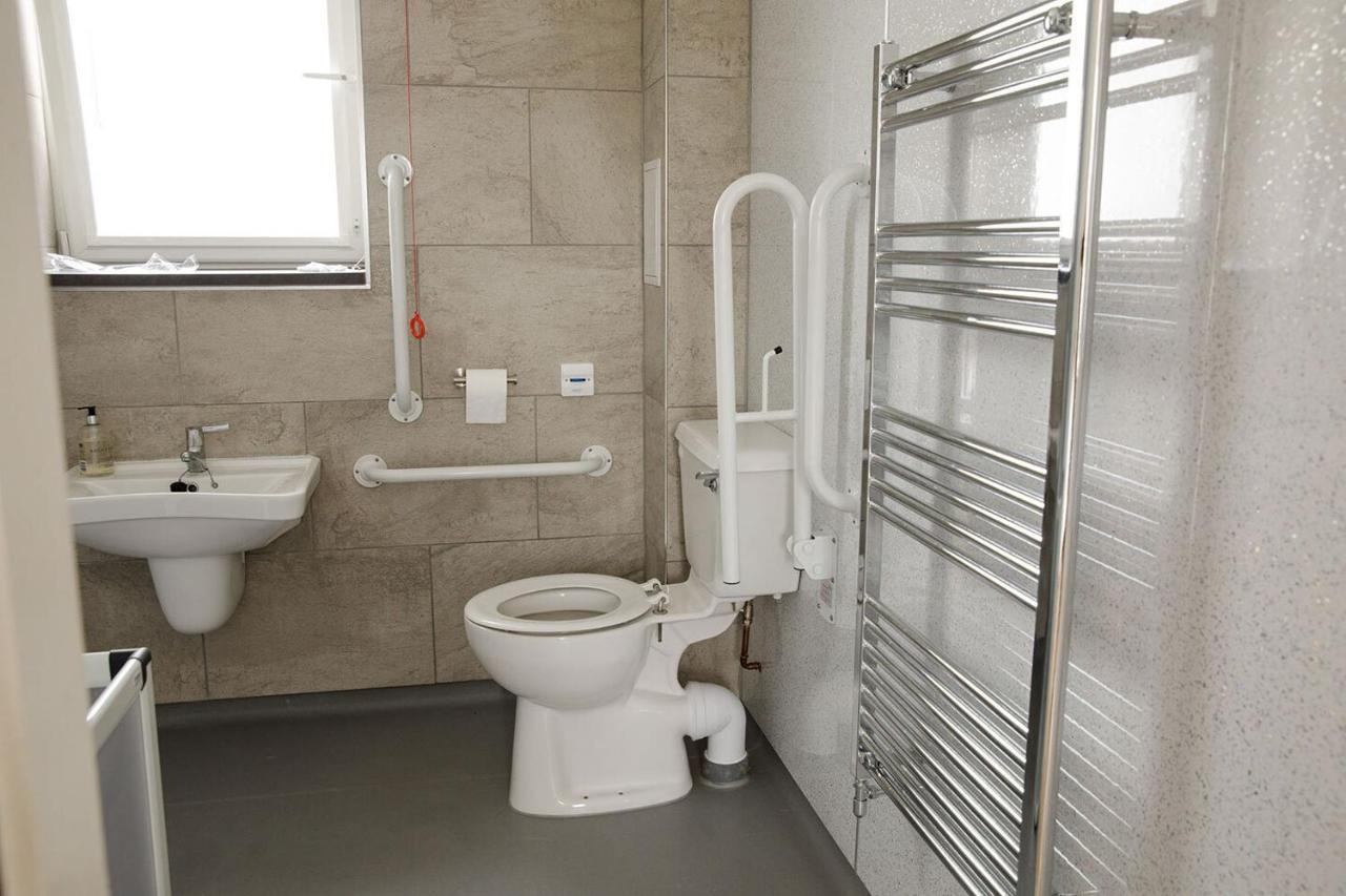 House Of Juniper - Luxury Accessible * Broadford (Isle of Skye)